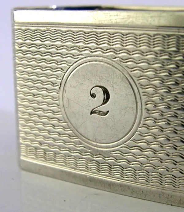 ANTIQUE SILVER NUMBER 2 NAPKIN RING 1931 ANTIQUE ART DECO 21g