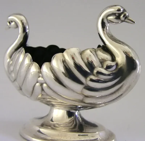 ENGLISH STERLING SILVER SWAN BIRD PIN CUSHION SEWING NEEDLEWORK 1900 ANIMAL