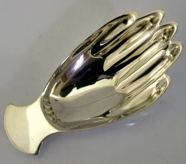 ASPREY STERLING SILVER HAND TEA CADDY SPOON 1992
