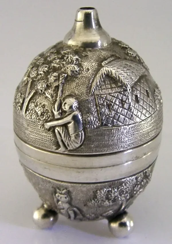 HEAVY 51g INDIAN HIGH GRADE SOLID SILVER EGG PEPPER POT c1900 ANTIQUE