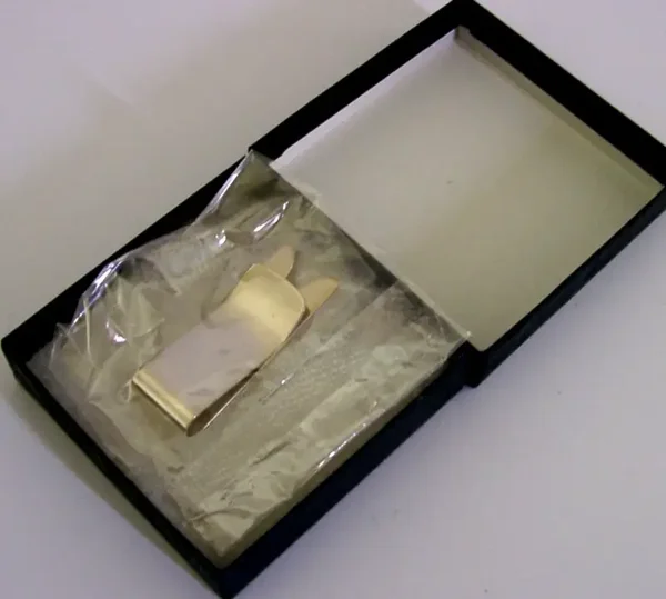 ENGLISH STERLING SILVER MONEY CLIP 2000 BOXED MINT
