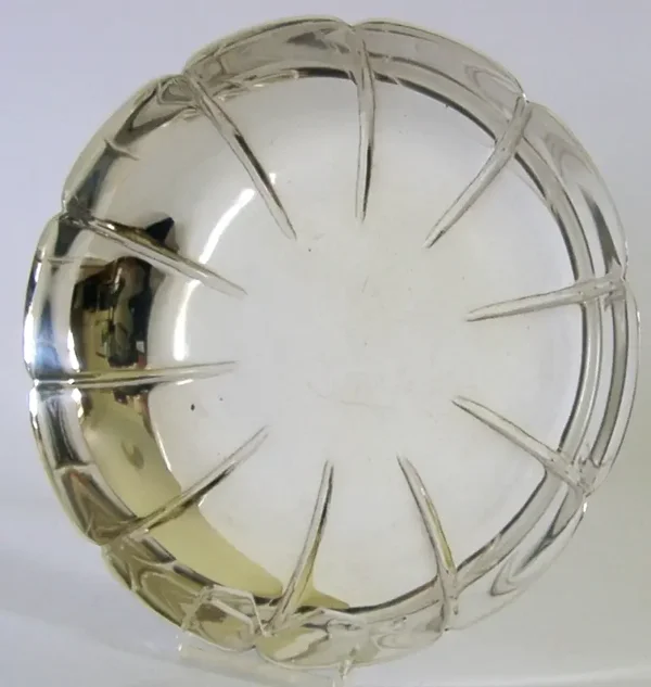 BEAUTIFUL SOLID STERLING SILVER DISH BOWL 1958 ENGLISH 86g