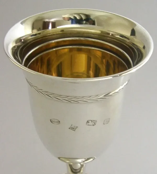 VERY STYLISH MINT ENGLISH STERLING SILVER WINE GOBLET CHALICE CUP 1987 BARWARE