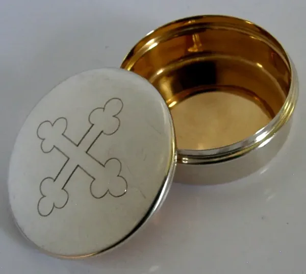 ENGLISH SOLID STERLING SILVER PYX WAFER BOX 1965 RELIGIOUS 32g