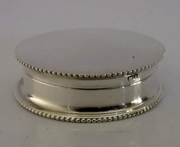 STYLISH ENGLISH ANTIQUE SOLID STERLING SILVER BOX 1926 PERFECT