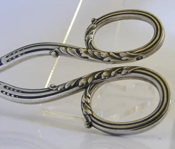 LARGE FRENCH ANTIQUE STERLING SILVER HANDLED SCISSORS c1900 FRANCE