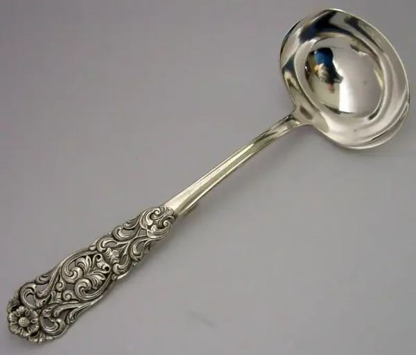 NORWEGIAN 830S SILVER HOOKED BACK SAUCE LADLE c1930 ANTIQUE VALDRES PATTERN 52g