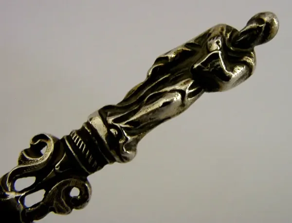 SUPERB SOLID STERLING SILVER APOSTLE JAM or ICE CREAM SPOON 1870 ANTIQUE