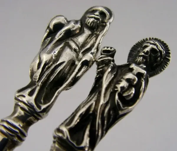 QUALITY MINT ENGLISH ANTIQUE STERLING SIVER APOSTLE SERVING SPOONS 1913 110g