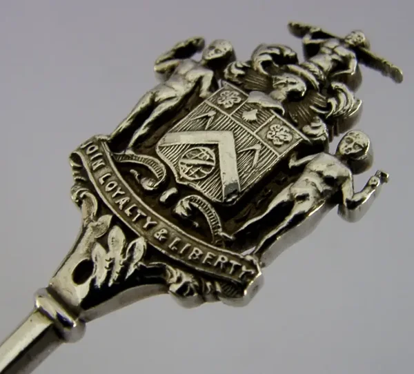 ENGLISH STERLING SILVER WORSHIPFUL COMPANY of JOINERS & CEILERS SPOON 1891