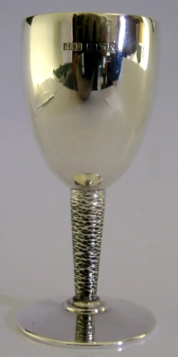 MID CENTURY MODERN STERLING SILVER GOBLET CHALICE CUP 1972 BARWARE ENGLISH
