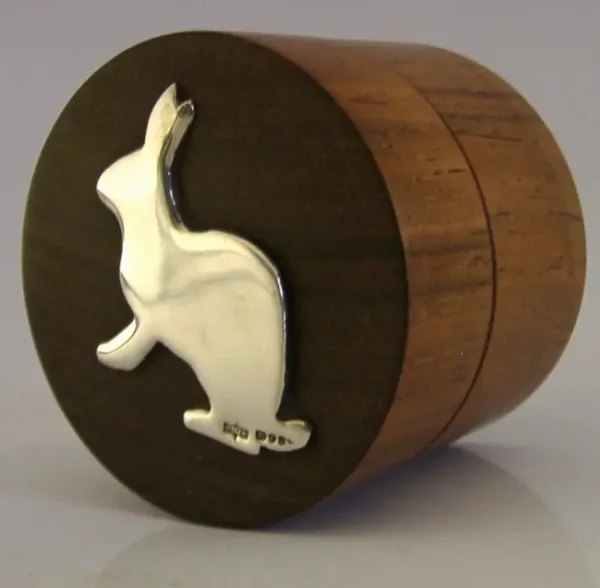 ENGLISH STERLING SILVER & WOODEN RABBIT HARE BOX 1984 ANIMAL 50g