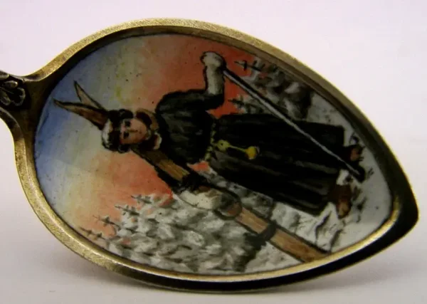 RARE NORWEGIAN STERLING SILVER PICTURE BOWL SOUVENIR SPOON SKIING c1910 ANTIQUE