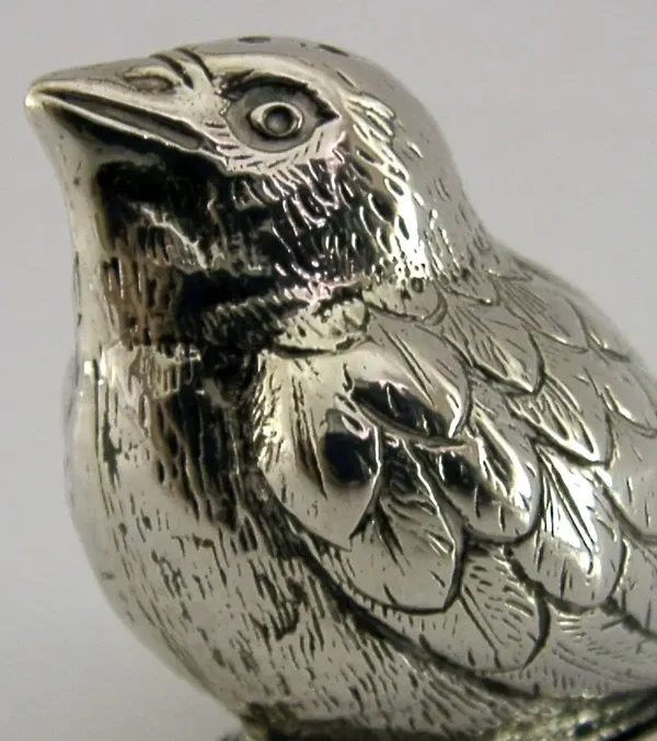 LOVELY GERMAN SOLID SILVER CHICK BIRD PEPPER POT c1920 ANIMAL NOVELTY