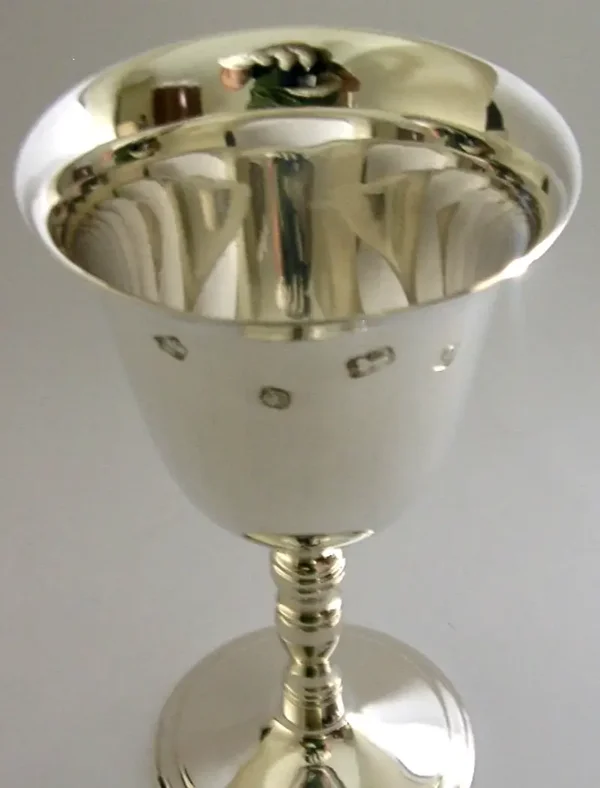 MINT ENGLISH SOLID STERLING SILVER GOBLET CHALICE CUP 1978 BARWARE 167g