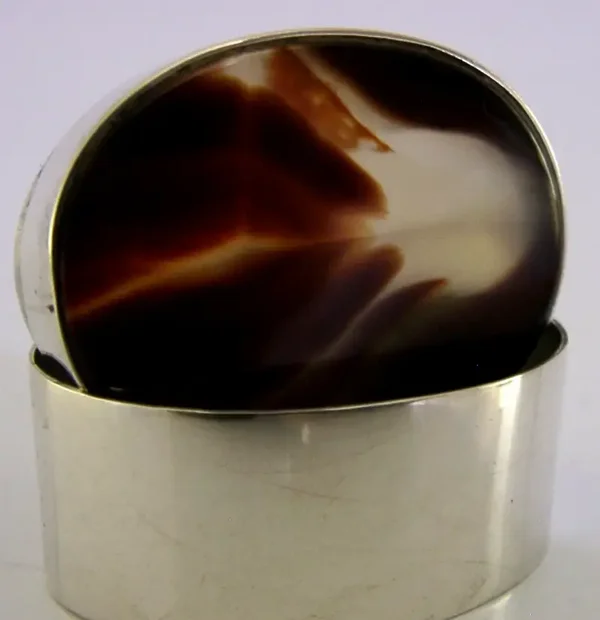STUNNING ENGLISH STERLING SILVER AGATE BOX 1975