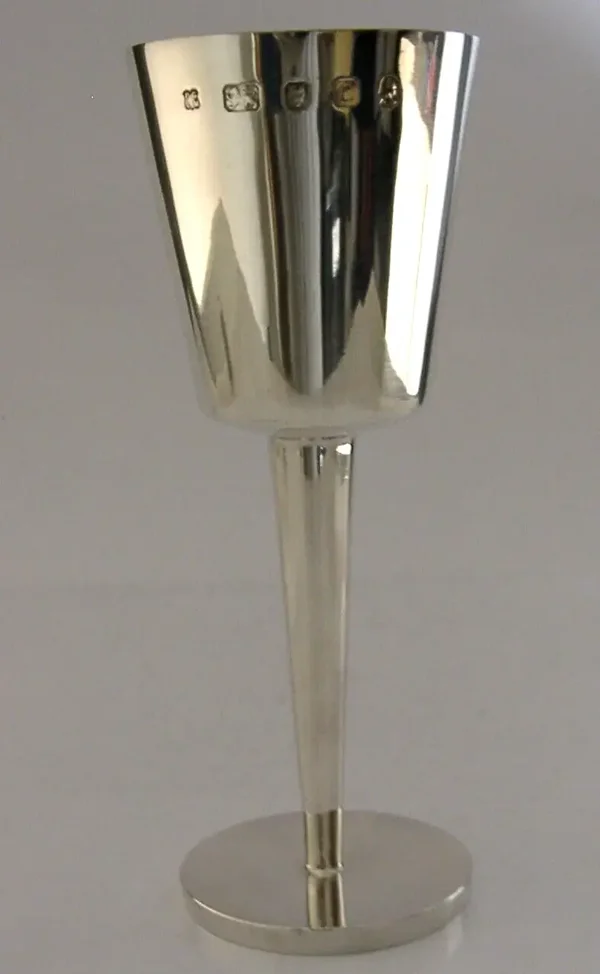 184g LARGE STERLING SILVER MID CENTURY MODERN GOBLET CHALICE 1977 STYLISH