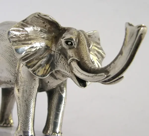 HEAVY 82g STERLING SILVER AFRICAN ELEPHANT FIGURE c1980 ANIMAL