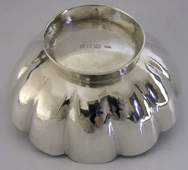 GILLIAN PICKARD ENGLISH STERLING SILVER ARTS & CRAFTS BOWL DISH 1955 PLANNISHED