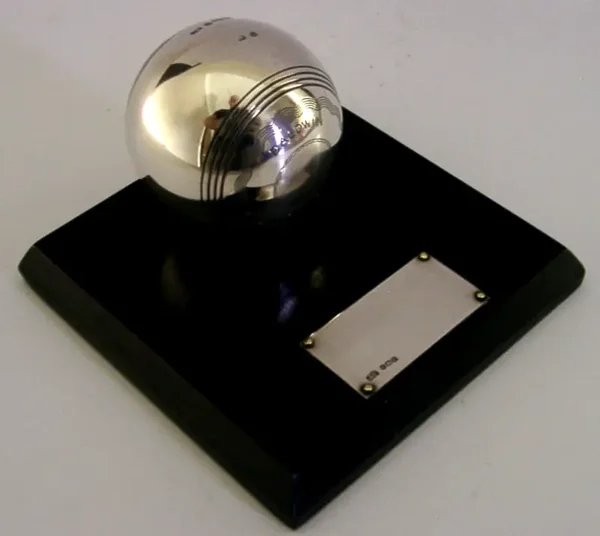 UNUSUAL STERLING SILVER BOWLING BALL TROPHY 1930 ART DECO BALDWIN SPORTS ANTIQUE