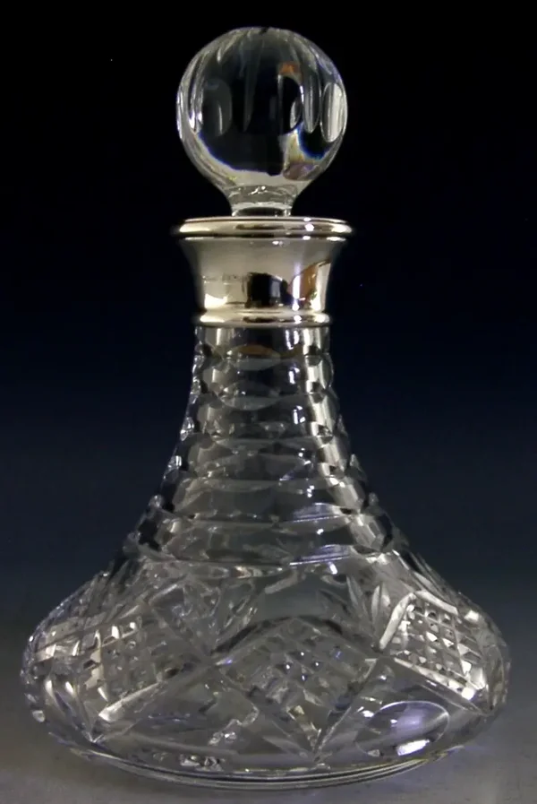 STERLING SILVER TOPPED WHISKY SHIPS MINI DECANTER NOGGIN 1997 BARWARE 778g
