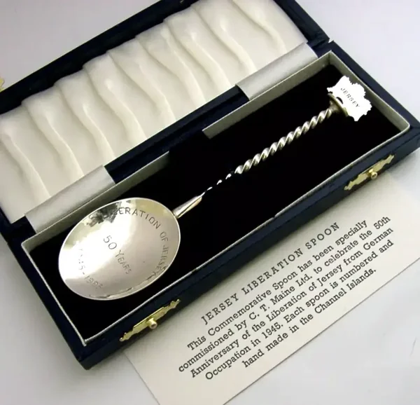 RARE JERSEY STERLING SILVER COMMEMORATIVE LIBERATION SPOON 1995 PROVINCIAL 24g