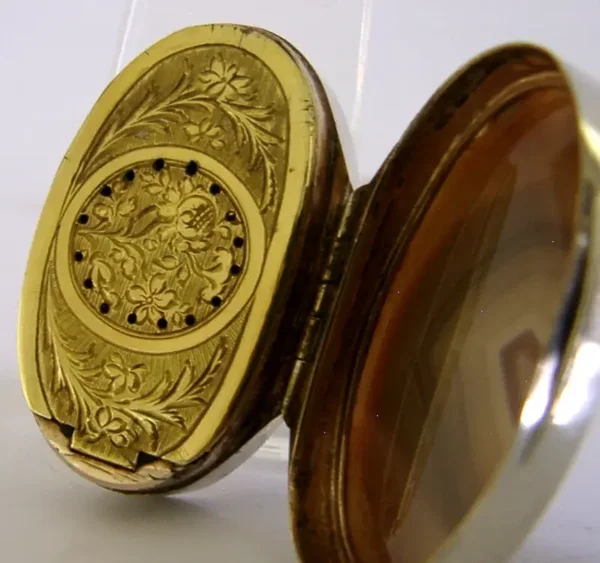 RARE GEORGIAN STERLING SILVER AGATE VINAIGRETTE BOX 1801 ANTIQUE