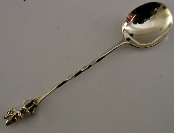 STERLING SILVER BAGPIPER SPOON SCOTTISH A HILL COLDSTREAM 1999