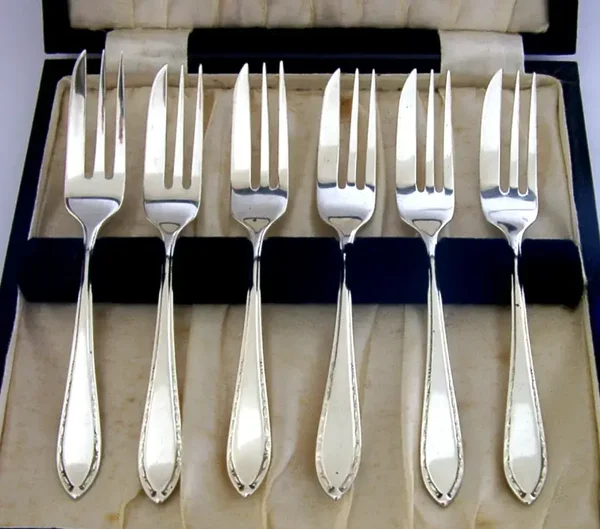 CASED 6 ENGLISH STERLING SILVER CAKE PASTRY FORKS 1936 ART DECO 88g ANTIQUES