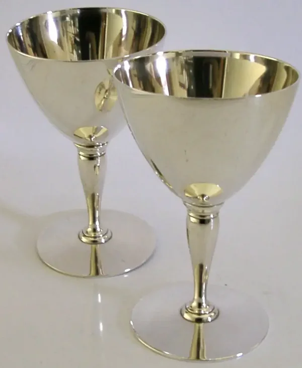 TWO TIFFANY & Co STERLING SILVER COCKTAIL GLASSES CUPS GOBLETS c1920 ART DECO 246g