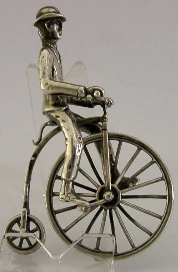 SUPERB ENGLISH STERLING SILVER MINIATURE PENNY FARTHING c1980 CYCLING FIGURE 56g