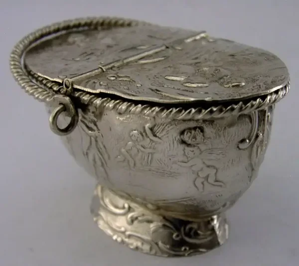 RARE GERMAN HANAU SOLID SILVER BASKET BOX c1900 ANTIQUE 34g