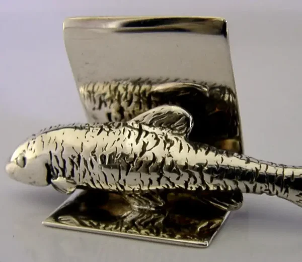 THISTLE & BEE ENGLISH STERLING SILVER FISH MENU HOLDER 1999 HUNTING FISHING