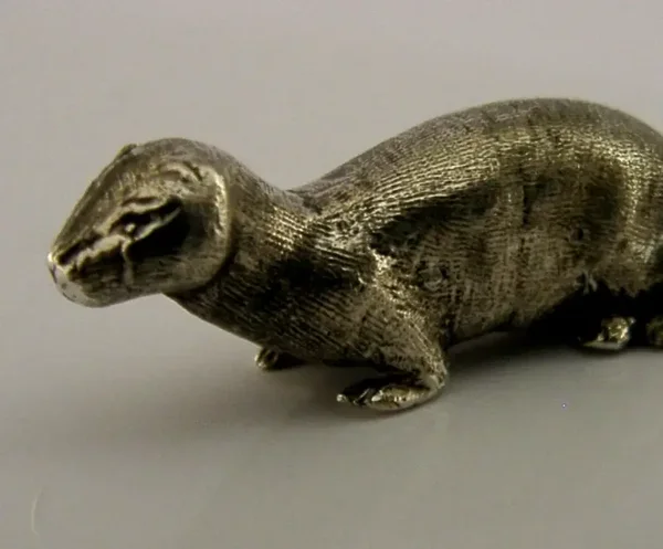 ENGLISH SOLID STERLING SILVER OTTER ANIMAL FIGURE LONDON 1978 ANIMAL