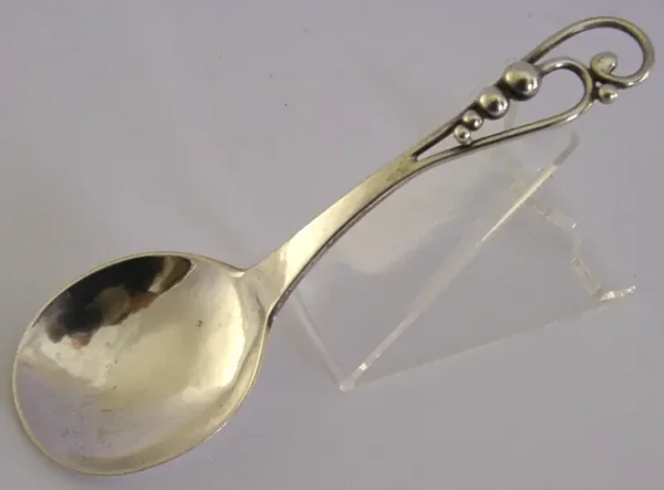 BEAUTIFUL DANISH GEORG JENSEN STYLE SOLID SILVER SPOON c1920 ARTS & CRAFTS