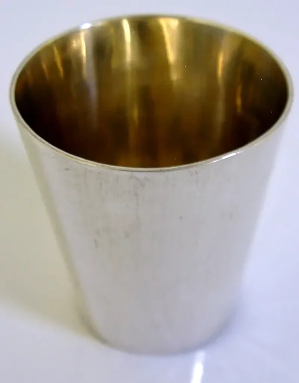 ANTIQUE CHINESE EXPORT SILVER WHISKY TOT CUP c1900 BARWARE