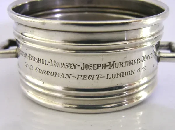ANTIQUE ROMSEY BUSHEL STERLING SILVER BOWL 1915