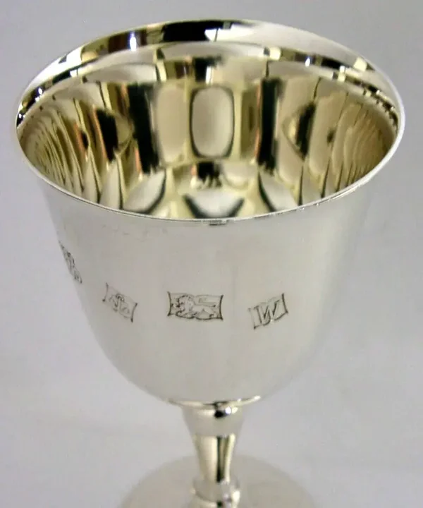 ENGLISH STERLING SILVER WINE GOBLET CHALICE CUP 1971 BARWARE 127g