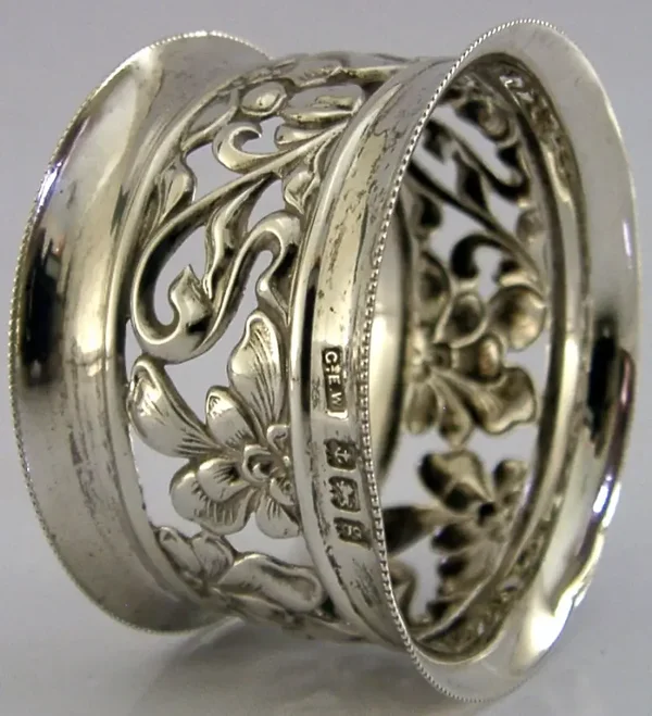 SUPERB ART NOVEAU PIERCED STERLING SILVER NAPKIN RING 1906 ANTIQUE