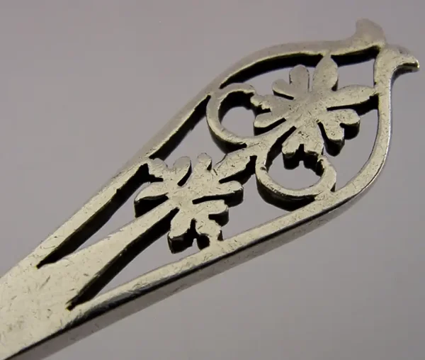 BEAUTIFUL ENGLISH STERLING SILVER JAM PRESERVE SPOON 1936 ANTIQUE 30g