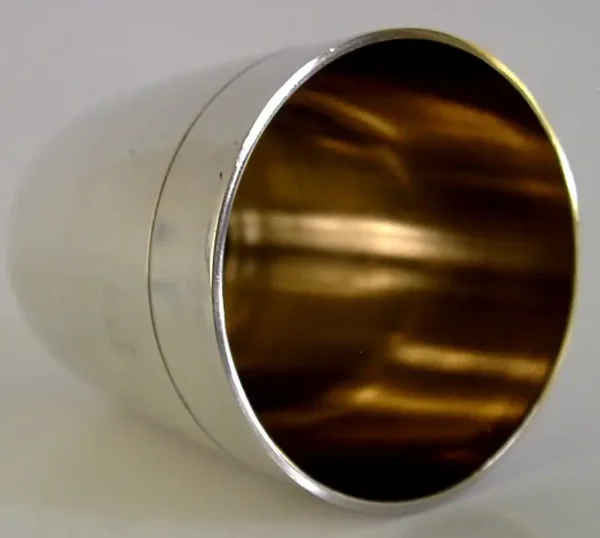 STYLISH GERMAN STERLING SILVER WHISKY TOT CUP c1950 BARWARE 26g