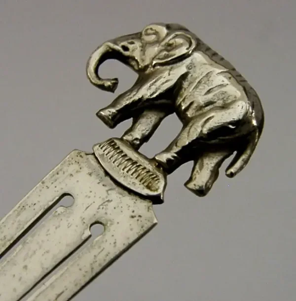 RARE ENGLISH SOLID STERLING SILVER ELEPHANT BOOKMARK 1939 ANIMAL