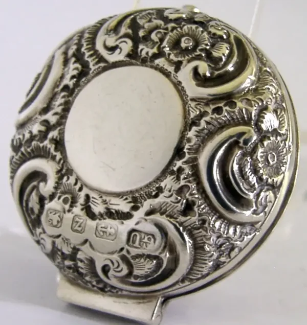 BEAUTIFUL ENGLISH ANTIQUE STERLING SILVER BOX 1899 VICTORIAN BUTTON RELEASE