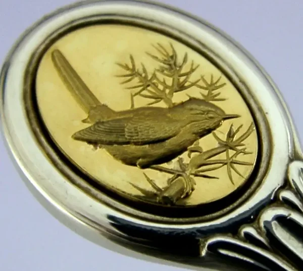 SOLID STERLING SILVER DARTFORD WARBLER SPOON LONDON 1975 BIRD ANIMAL