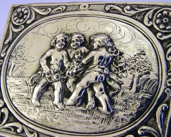 HEAVY 92g SUPERB GERMAN HANAU SOLID SILVER CHERUBS BOX c1920 ANTIQUE
