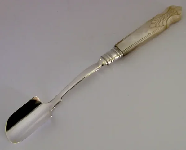 SUPERB VICTORIAN 1850 ENGLISH STERLING SILVER STILTON CHEESE SCOOP ANTIQUE