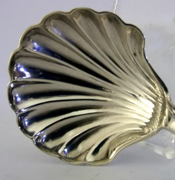 RARE VICTORIAN NEWCASTLE SOLID STERLING SILVER CADDY SPOON 1851 ANTIQUE