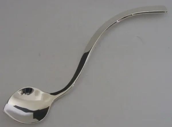 SUPERB MODERNIST SOLID STERLING SILVER SNAKE LIKE SPOON c1980 50g