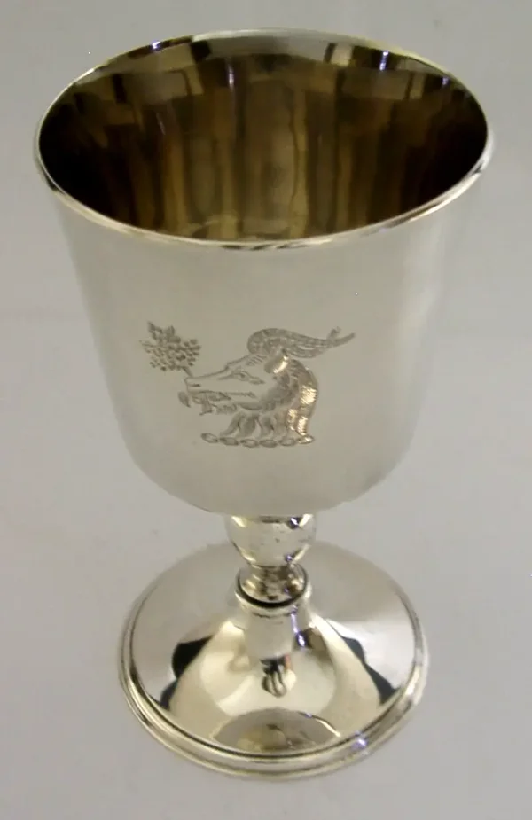 HEAVY 179g SCOTTISH STERLING SILVER HAWES / NAYLOR FAMILY GOAT CREST GOBLET 1978