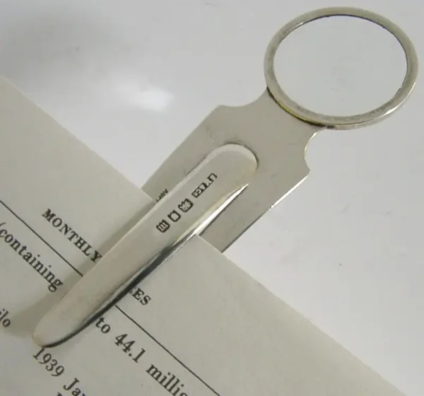 SAMPSON MORDAN ASPREY STERLING SILVER MAGNIFYING GLASS BOOKMARK 1927 ANTIQUE